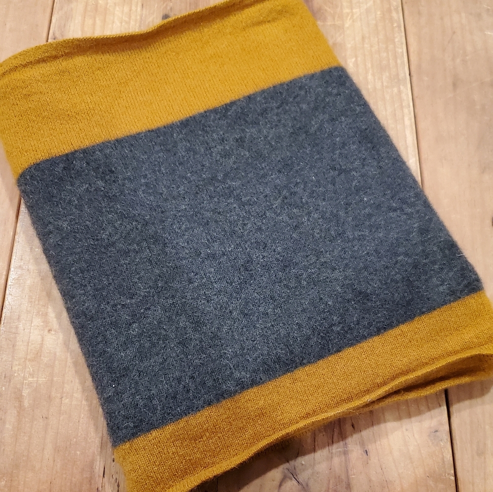 Banana Republic Cashmere Scarf